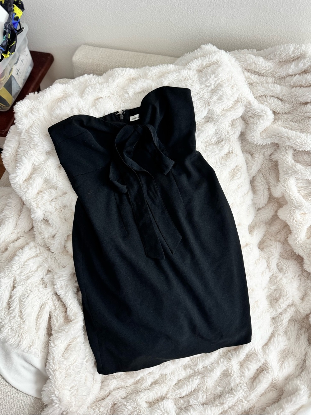 Abercrombie & Fitch Black Strapless Tie-Front Dress
